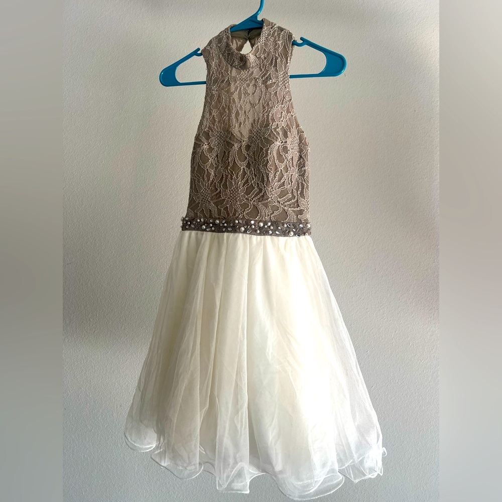 Neutral dress